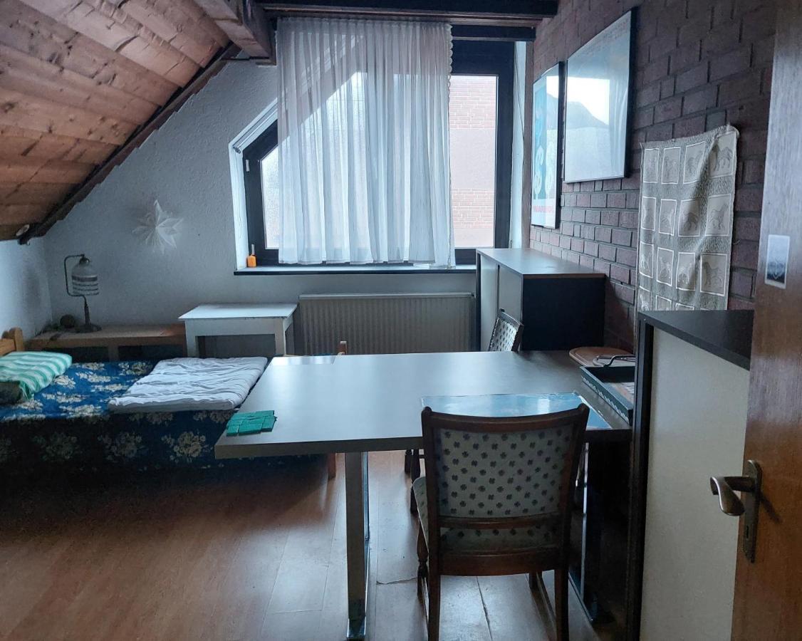 Zimmer Im Landhaus Erkelenz Exterior foto
